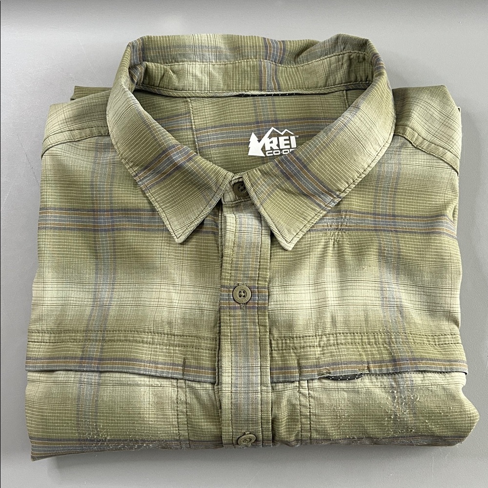 REI Plaid Long Sleeve Button Down Shirt Green Size Medium
